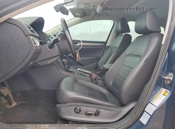 1VWBA7A30JC009530 2018 VOLKSWAGEN PASSAT Blue Vista interior delantera