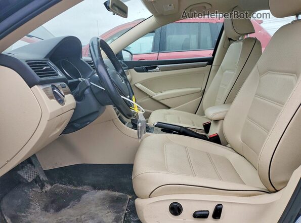 1VWBA7A3XJC008143 2018 VOLKSWAGEN PASSAT Black Widok wnętrza z przodu