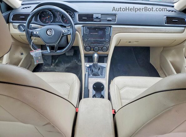 1VWBA7A3XJC008143 2018 VOLKSWAGEN PASSAT Black Widok deski rozdzielczej