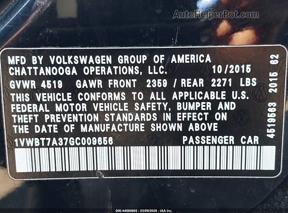 1VWBT7A37GC009656 2016 VOLKSWAGEN PASSAT Black Widok komory silnika