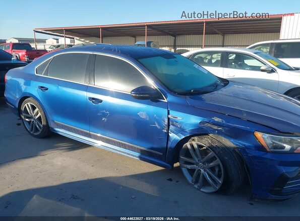 1VWDT7A38HC060674 2017 VOLKSWAGEN PASSAT Синий Вид задней части салона