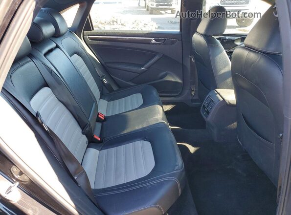 1VWJM7A38JC036560 2018 VOLKSWAGEN PASSAT Черный Вид задних сидений