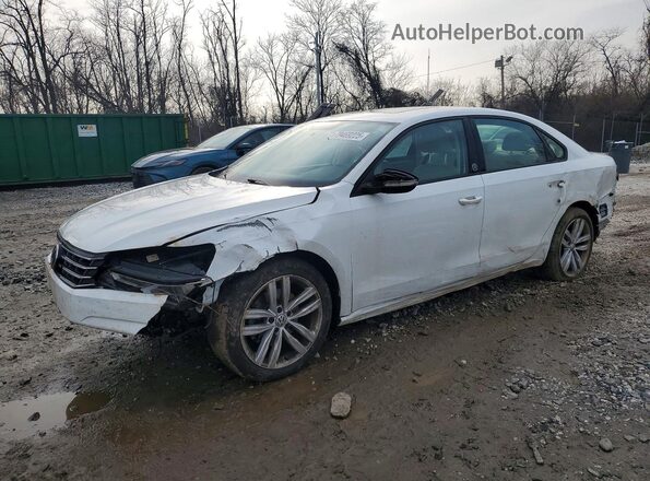 1VWLA7A3XKC007015 2019 VOLKSWAGEN PASSAT White Przód lewy