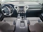 2019 Toyota Tundra Sr5 Серый vin: 5TFDY5F16KX851933