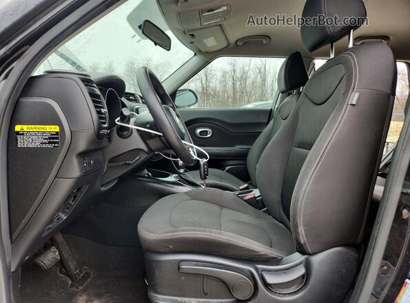KNDJN2A24K7669254 2019 KIA SOUL Черный Вид панели приборов