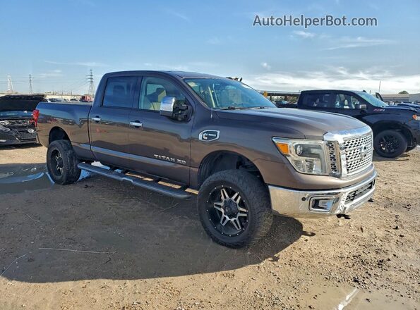 1N6BA1F47GN514606 2016 NISSAN TITAN Brown Widok z przodu