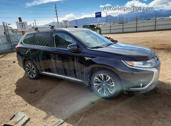 JA4J24A55JZ045135 2018 MITSUBISHI OUTLANDER Черный Вид спереди