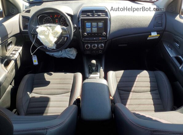 JA4ARUAU7TU005559 2026 MITSUBISHI OUTLANDER Red Widok zestawu wskaźników