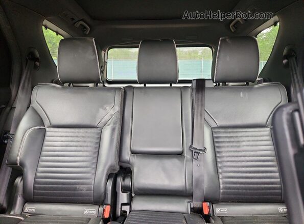 SALRHBBK7HA035787 2017 LAND ROVER DISCOVERY Orange Вид задньої частини салону