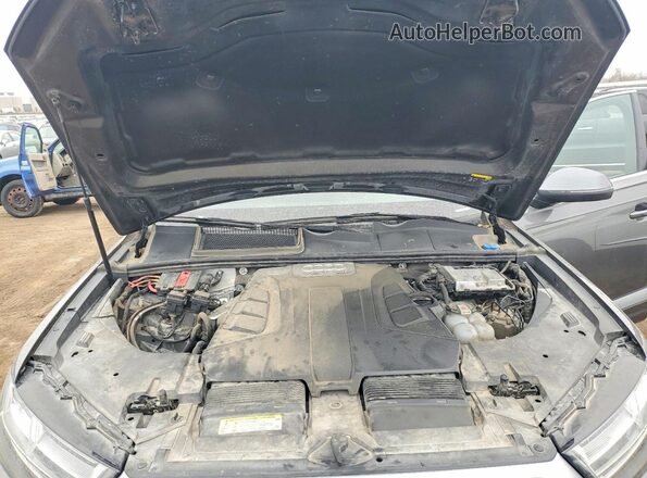 WA1LAAF73JD033177 2018 AUDI Q7 Gray VIN կոդի պիտակի տեսք