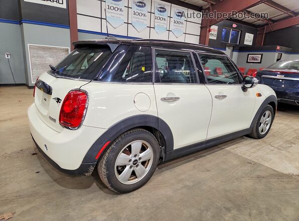 WMWXU1C55G2D10062 2016 MINI COOPER Белый Передняя правая четверть