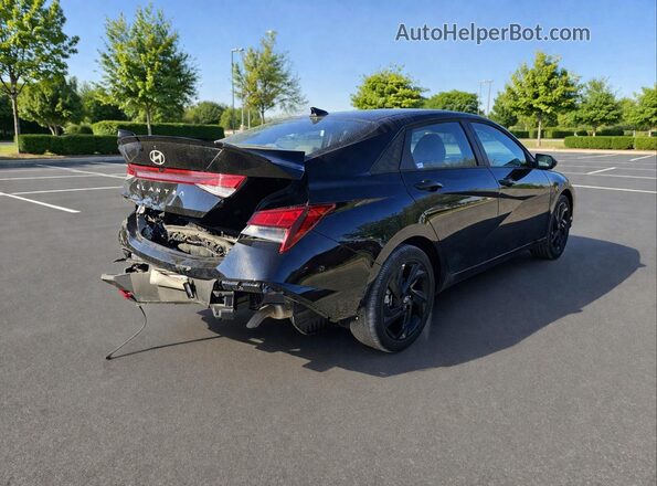 KMHLM4DG5TU122748 2026 HYUNDAI ELANTRA Черный Вид спереди