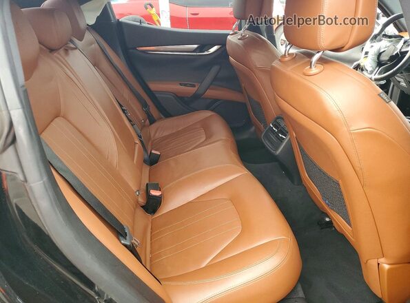 ZAM57XSA6K1310131 2019 MASERATI GHIBLI Черный Вид задней части салона