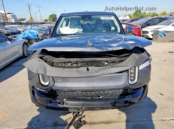 7FCTGAAA4PN001004 2023 RIVIAN R1T Gray Հետևի տեսք