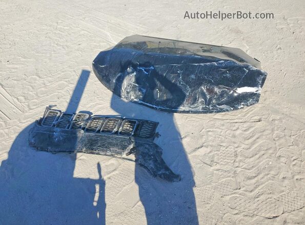 1C4RJEAGXMC551229 2021 JEEP CHEROKEE Черный Панорамный вид салона 360°