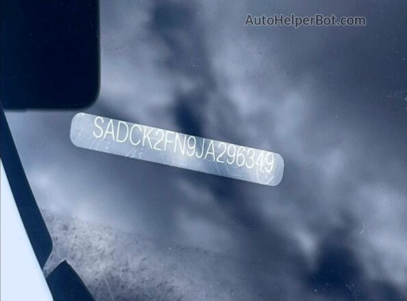 SADCK2FN9JA296349 2018 JAGUAR F-PACE White Widok wnętrza z tyłu