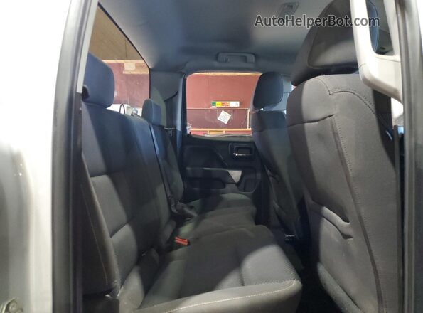 1GCVKREC4GZ243999 2016 CHEVROLET SILVERADO Серебряный Вид задних сидений