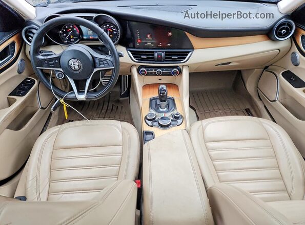 ZARFAEEN5H7542597 2017 ALFA ROMEO GIULIA Black Vista del cuadro de instrumentos