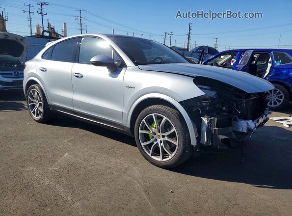 WP1BE2AY8NDA51058 2022 PORSCHE CAYENNE Silver Vista frontal