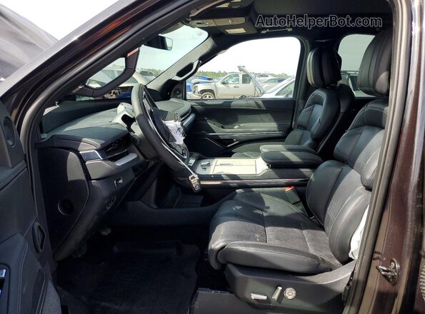 5LMJJ3LG5SEL21347 2025 LINCOLN NAVIGATOR Угольный Вид панели приборов