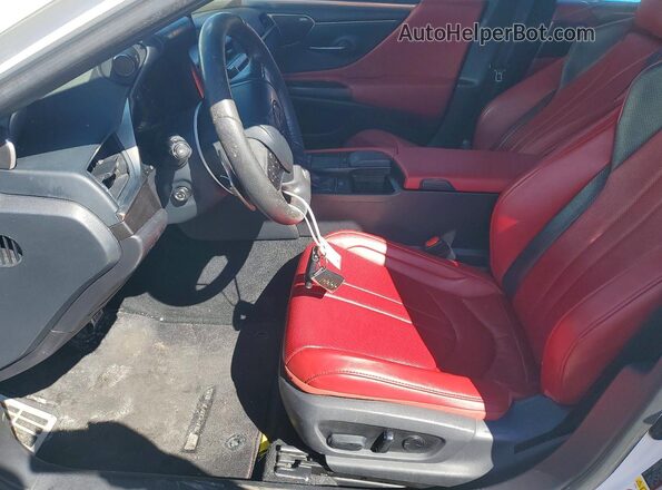 58ABZ1B12KU030403 2019 LEXUS ES Белый Вид панели приборов