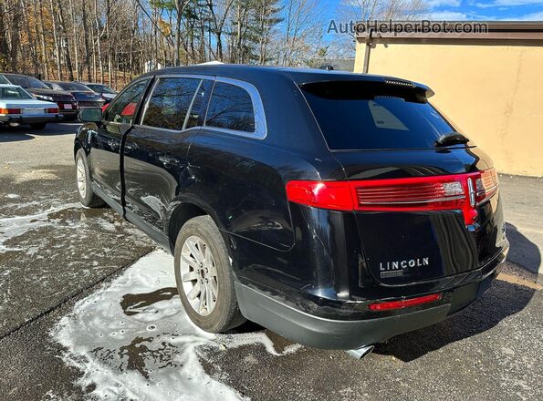 2LMHJ5NK6JBL02688 2018 LINCOLN TOWNHOUSE MKT Black Przód prawy