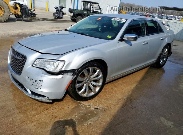 2C3CCAAG0KH648365 2019 CHRYSLER 300 Серебряный Передняя левая четверть