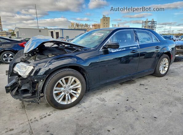 2C3CCAAG3HH516256 2017 CHRYSLER 300 Черный Передняя левая четверть