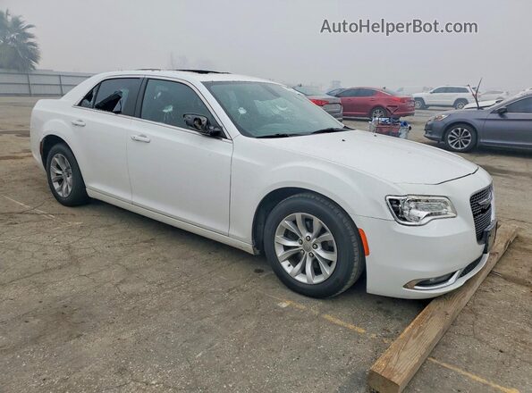 2C3CCAAG4GH106399 2016 CHRYSLER 300 White Przód prawy