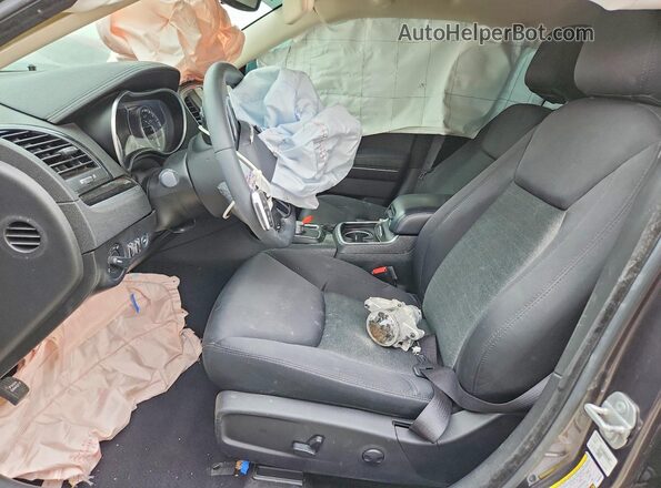 2C3CCAAG4PH556098 2023 CHRYSLER 300 Серый Вид салона спереди