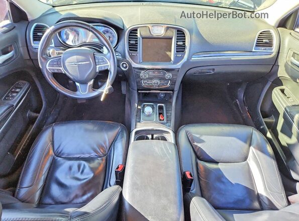 2C3CCAAG5GH306353 2016 CHRYSLER 300 Черный Вид панели приборов