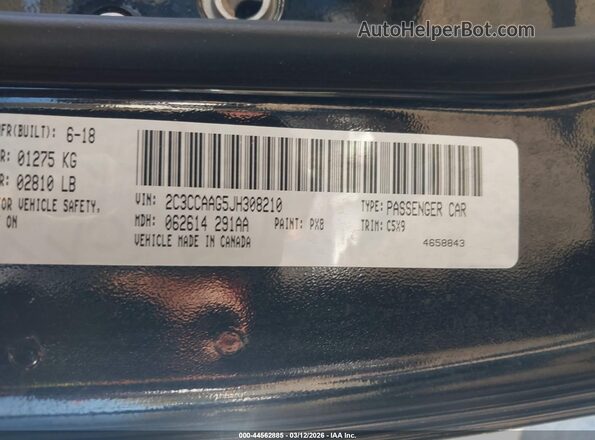 2C3CCAAG5JH308210 2018 CHRYSLER 300 Черный Вид подкапотного пространства