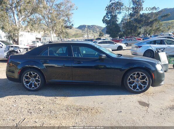 2C3CCAAG5JH308210 2018 CHRYSLER 300 Черный Панорамный вид салона 360°
