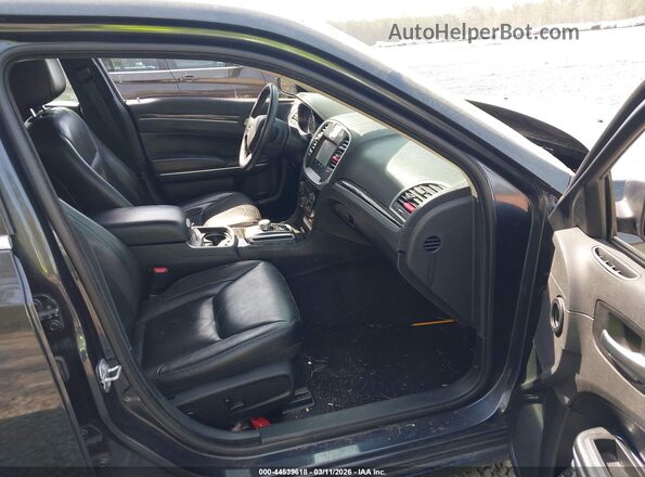 2C3CCAAG6JH222825 2018 CHRYSLER 300 Серый Вид салона спереди
