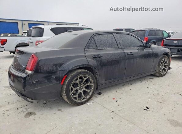 2C3CCAAGXJH208233 2018 CHRYSLER 300 Черный Задняя правая четверть