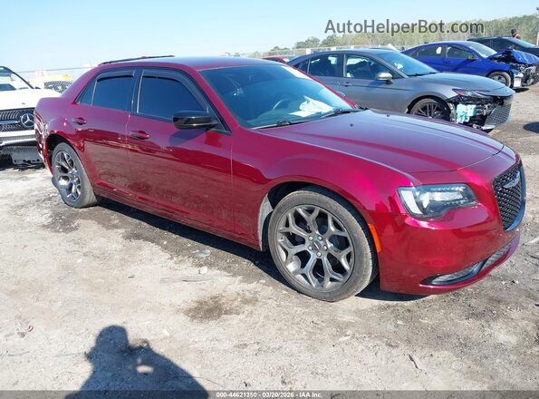 2C3CCAAGXJH308980 2018 CHRYSLER 300 Красный Передняя правая четверть