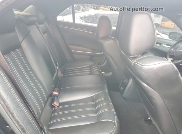 2C3CCABG1PH599814 2023 CHRYSLER 300 Black Vista de los asientos traseros