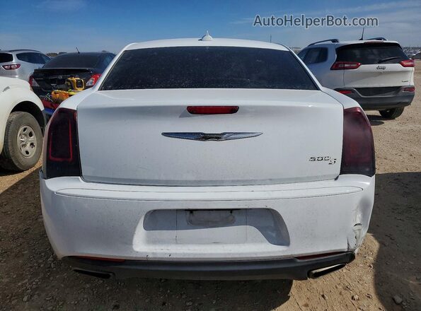 2C3CCABG2KH533636 2019 CHRYSLER 300 White Widok z tyłu