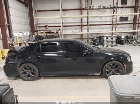 2C3CCABG2MH532974 2021 CHRYSLER 300 Черный Вид щитка приборов