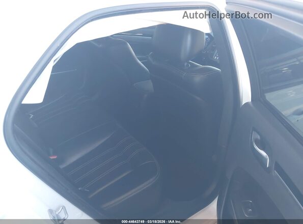 2C3CCABG3KH697851 2019 CHRYSLER 300 Белый Вид наклейки с VIN-кодом