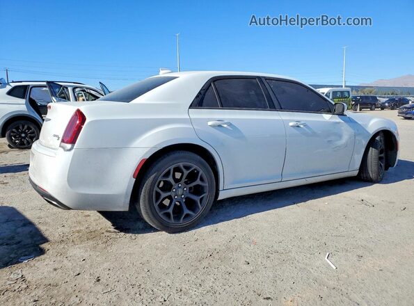 2C3CCABG3KH708086 2019 CHRYSLER 300 White Tył prawy
