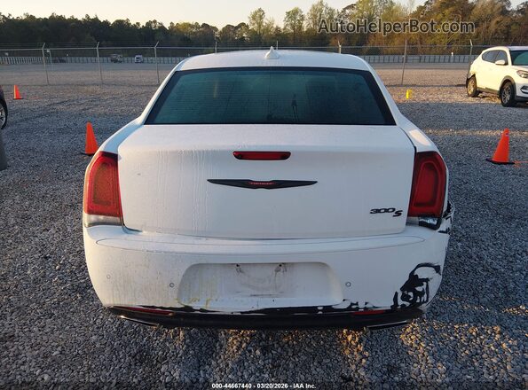 2C3CCABG3NH184569 2022 CHRYSLER 300 White 