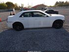 2022 Chrysler 300 S White vin: 2C3CCABG3NH184569
