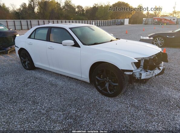 2C3CCABG3NH184569 2022 CHRYSLER 300 White Front right