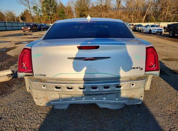 2C3CCABG3PH538416 2023 CHRYSLER 300 Серебряный Вид сзади