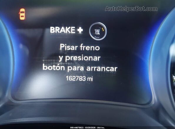 2C3CCABG4JH239931 2018 CHRYSLER 300 Серебряный 