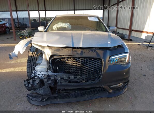 2C3CCABG4PH589973 2023 CHRYSLER 300 Silver Вид задньої частини салону