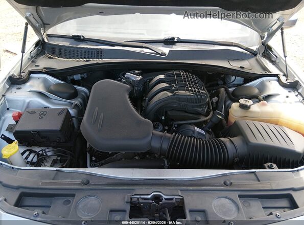 2C3CCABG4PH641019 2023 CHRYSLER 300 Silver უკანა ხედი