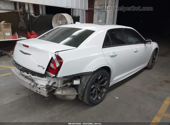 2C3CCABG6HH624174 2017 CHRYSLER 300 Белый Задняя правая четверть