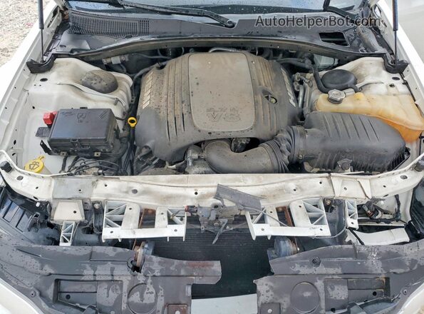 2C3CCABTXGH234111 2016 CHRYSLER 300 Белый Вид задней части салона